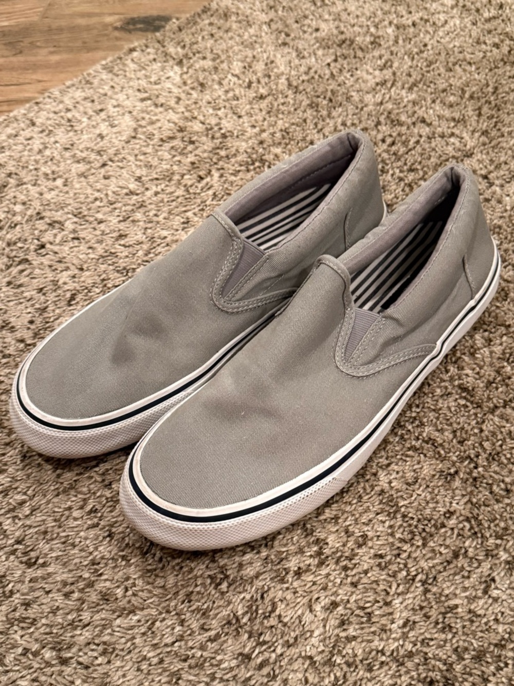 Sperry Helm Slip-on Sneaker